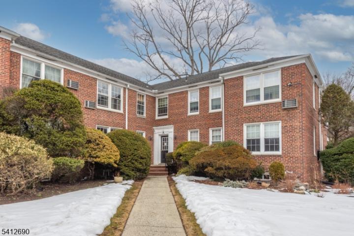 Photo of 101 Gates Avenue A2