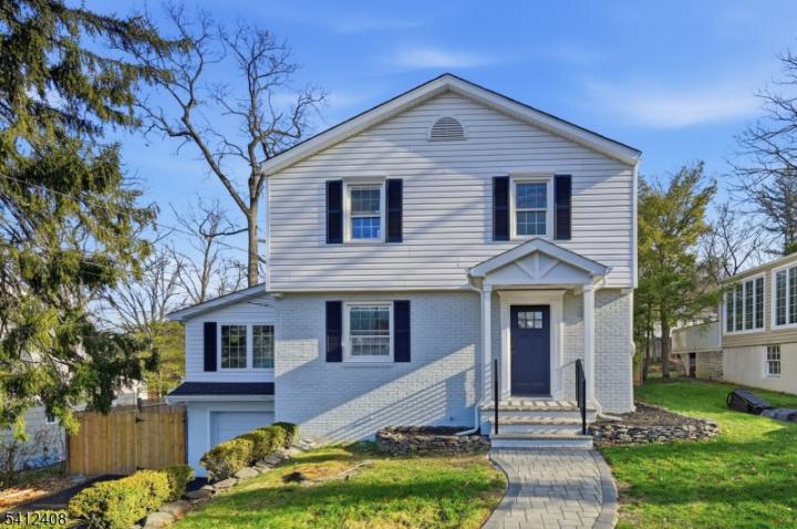 Photo of 30 W Lawn Road, Livingston NJ