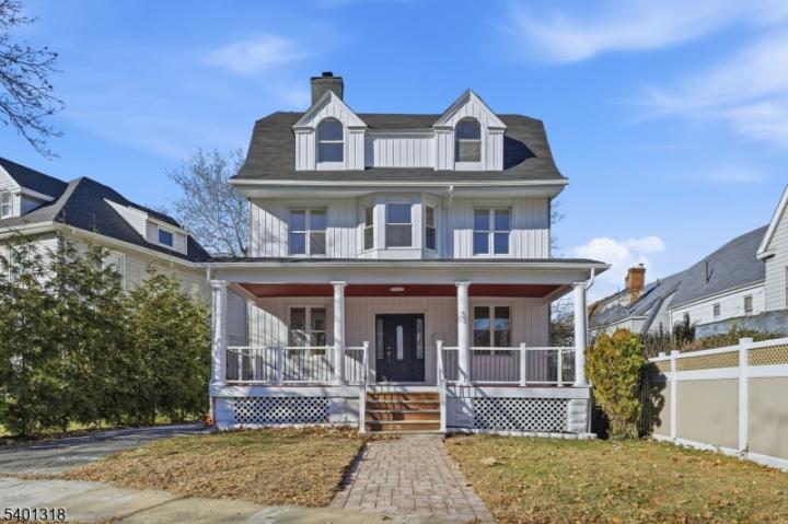 Photo of 33 Midland Avenue