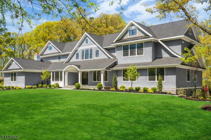 Photo of 330 Hartshorn Drive