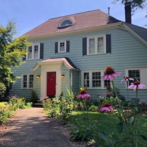 Photo of 391 Up Mountain Avenue