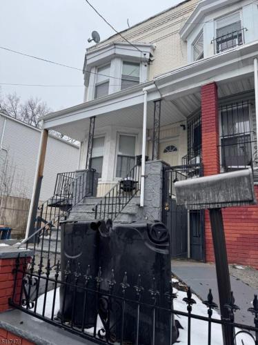 Photo of 40 N 7th Street, Newark City NJ