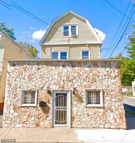 Photo of 315 Coit Street