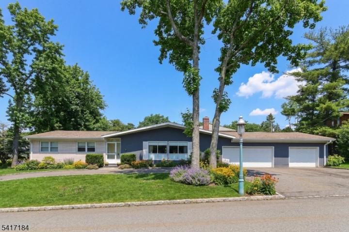 Photo of 160 Glenview Road, South Orange Village NJ