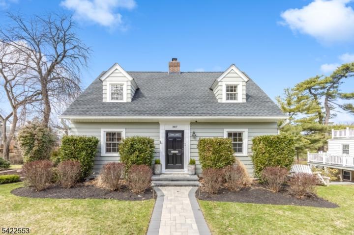 Photo of 387 Passaic Avenue