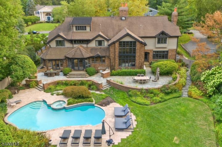 Photo of 54 Hamilton Drive