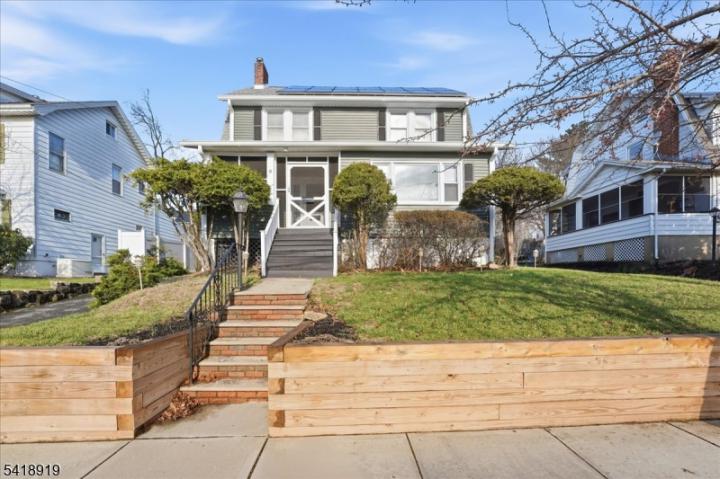 Photo of 9 Harvard Terrace