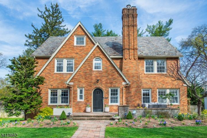 Photo of 19 The Fairway