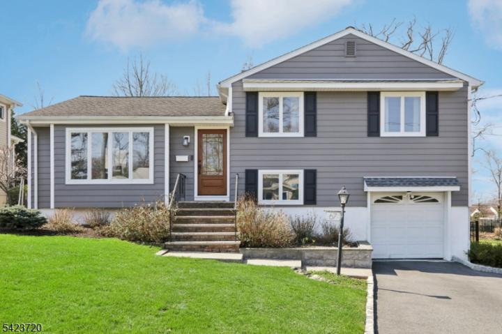 Photo of 67 Woodland Avenue, Verona NJ