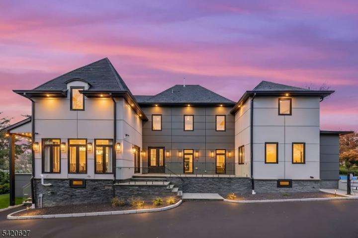 Photo of 59 Edgewood Avenue