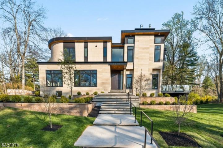 Photo of 9 Far Brook Drive