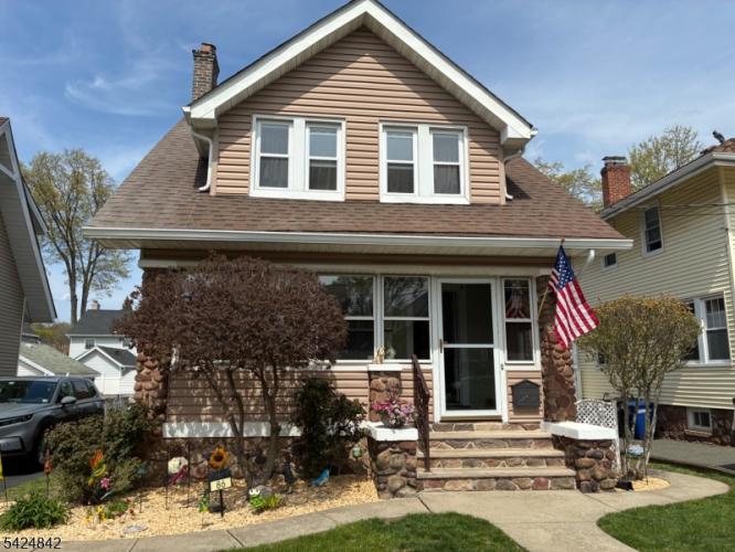 Photo of 86 Van Houten Place