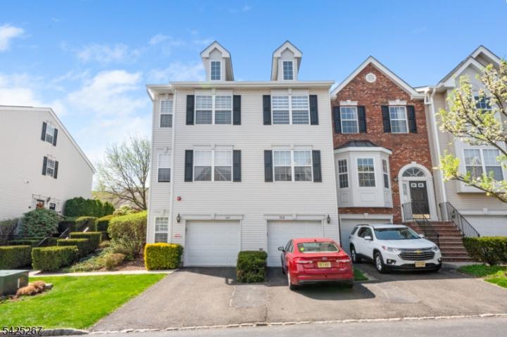 Photo of 569 Coventry Drive 569, Nutley NJ