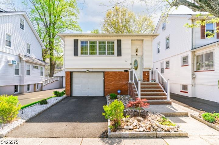 Photo of 126 Franklin Terrace