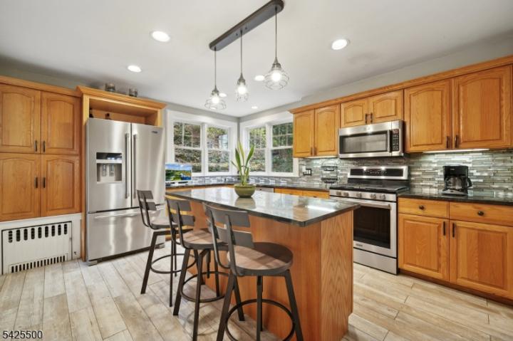 Photo of 526 Highland Avenue, Montclair NJ