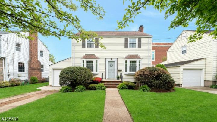 Photo of 17 Brookdale Road, Bloomfield NJ