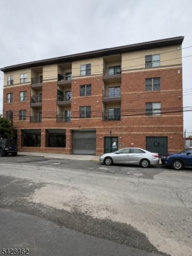 Photo of 15-19 Tichenor Lane 205