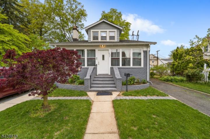 Photo of 257 Brighton Avenue
