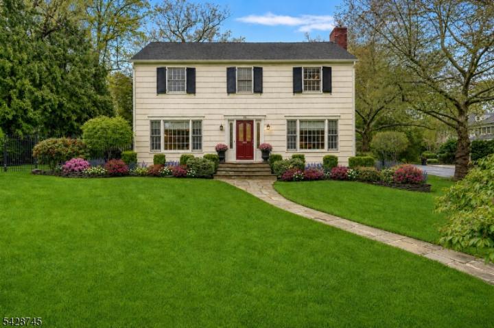 Photo of 36 Cambridge Drive