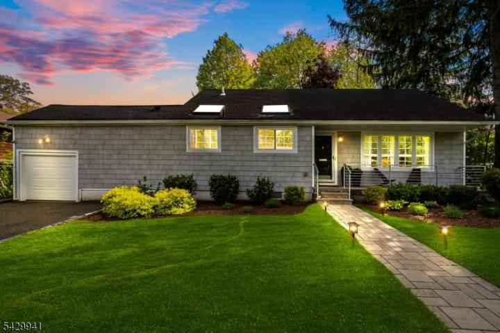 Photo of 11 Homewood Way