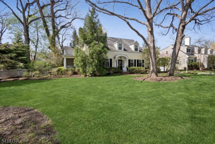 Photo of 307 Forest Drive South