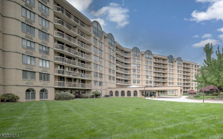 Photo of 10 Smith Manor Boulevard, West Orange NJ