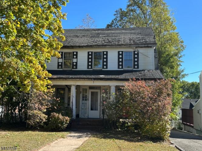 Photo of 30 Walnut Avenue