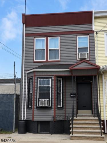 Photo of 32 Emmet Street