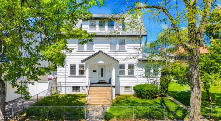 Photo of 26 Lafayette Avenue