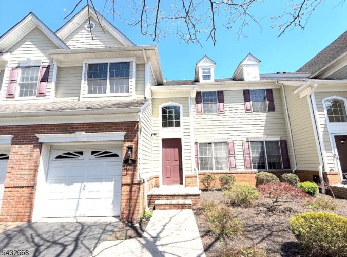 Photo of 5 Magnolia Lane
