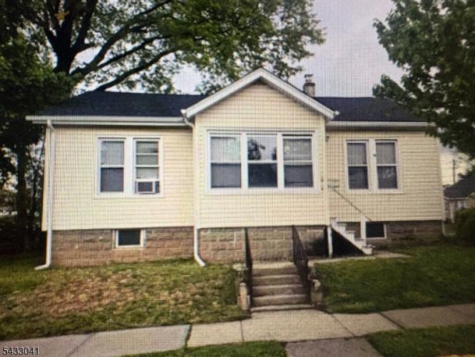 Photo of 94 Smallwood Avenue