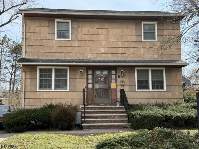 Photo of 8 Richard Avenue, West Caldwell NJ
