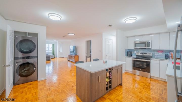 Photo of 41-51 Wilson Avenue 4i