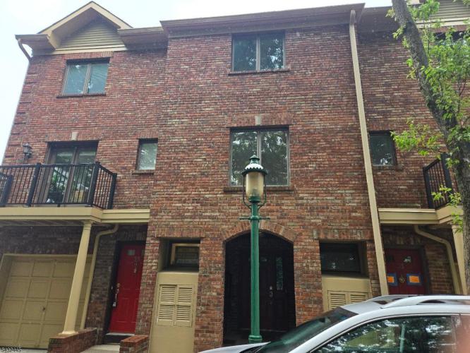 Photo of 34 Mews Lane