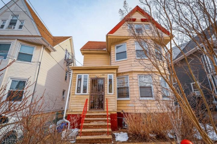 Photo of 741 Highland Avenue