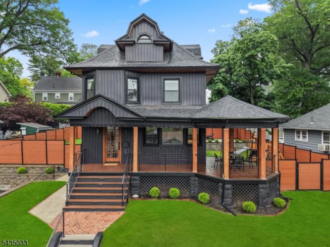 Photo of 187 Hillside Avenue