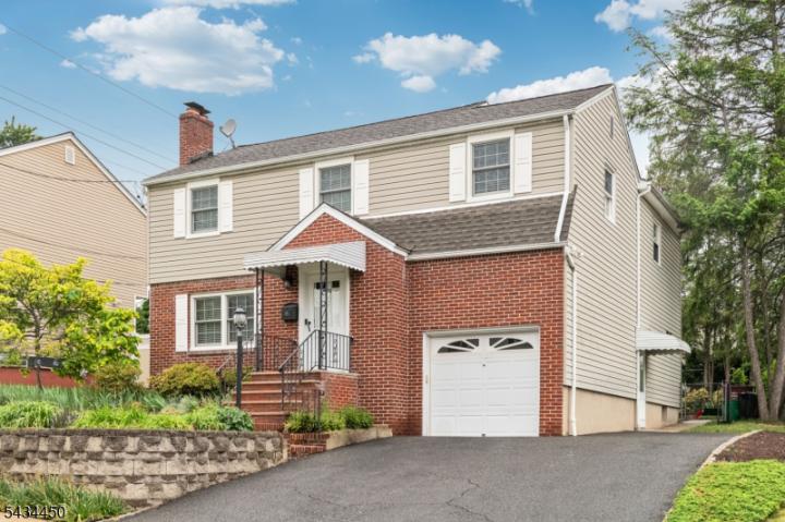 Photo of 26 Fischer Avenue