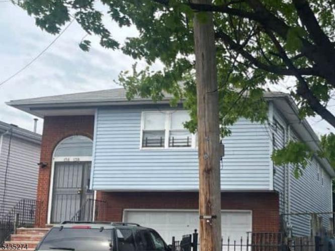 Photo of 136-138 N 13th Street