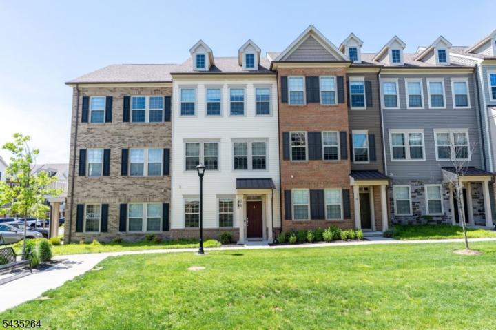 Photo of 18 Cortland Court