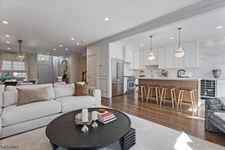 Photo of 41 Chestnut Court