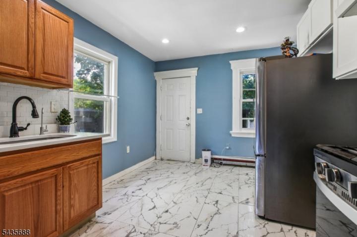 Photo of 268 Halsted Street