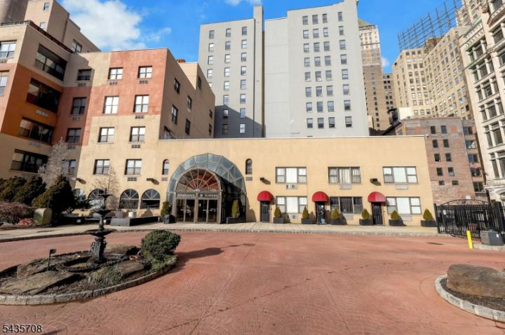 Photo of 111 Mulberry Street 3t