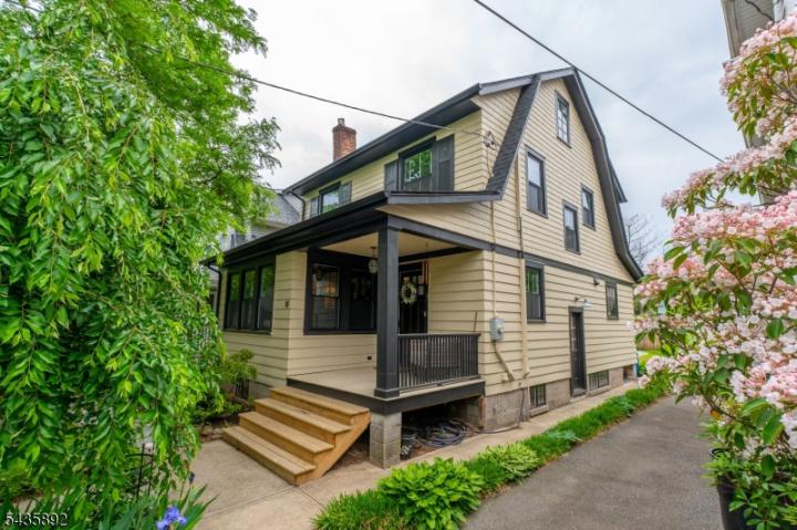 Photo of 16 Coolidge Avenue