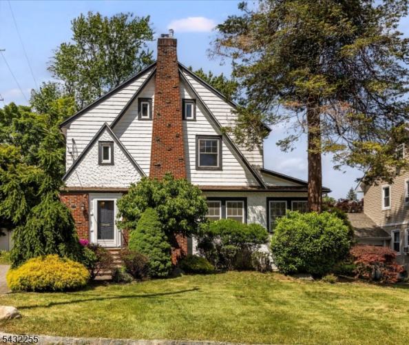 Photo of 61 Luddington Road, West Orange NJ