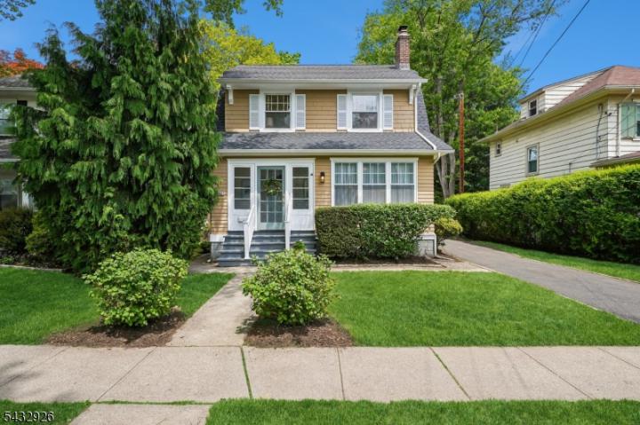 Photo of 85 Carteret Street, Glen Ridge NJ