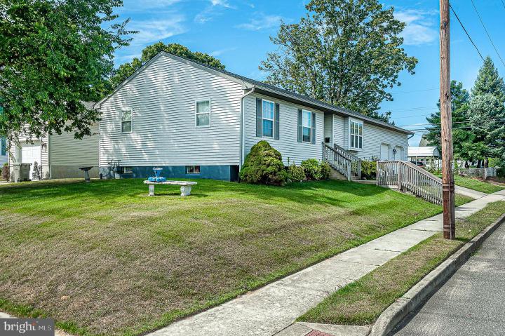 Photo of 400 Billings Avenue, Paulsboro NJ