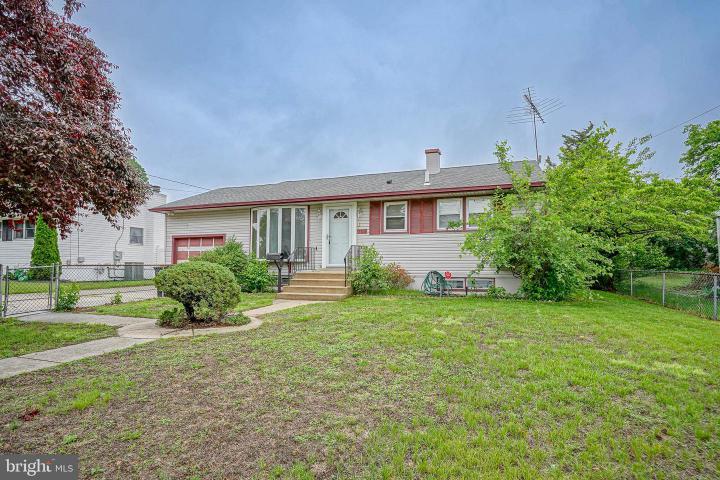 Photo of 505 University Boulevard, Wenonah NJ