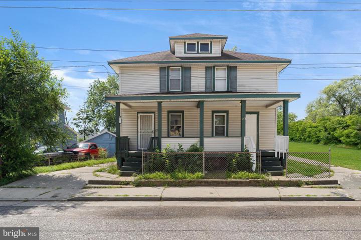 Photo of 26 E Adams Street, Paulsboro NJ