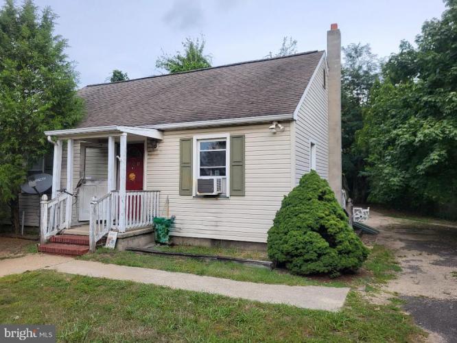 Photo of 121 Cape May Avenue, West Deptford NJ