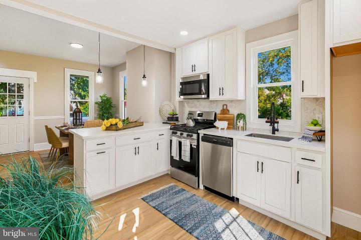 Photo of 153 Maple Street, Clayton NJ